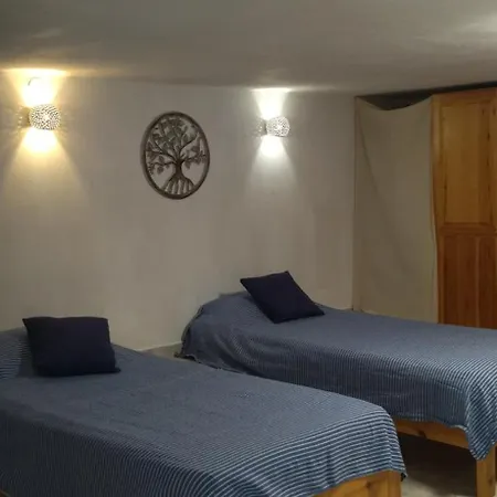 아파트 Falcon View Alónnisos
